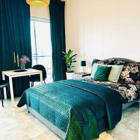 Uroczy Apartament Blisko Centrum Warszawy Lejlighed Warszawa Eksteriør billede